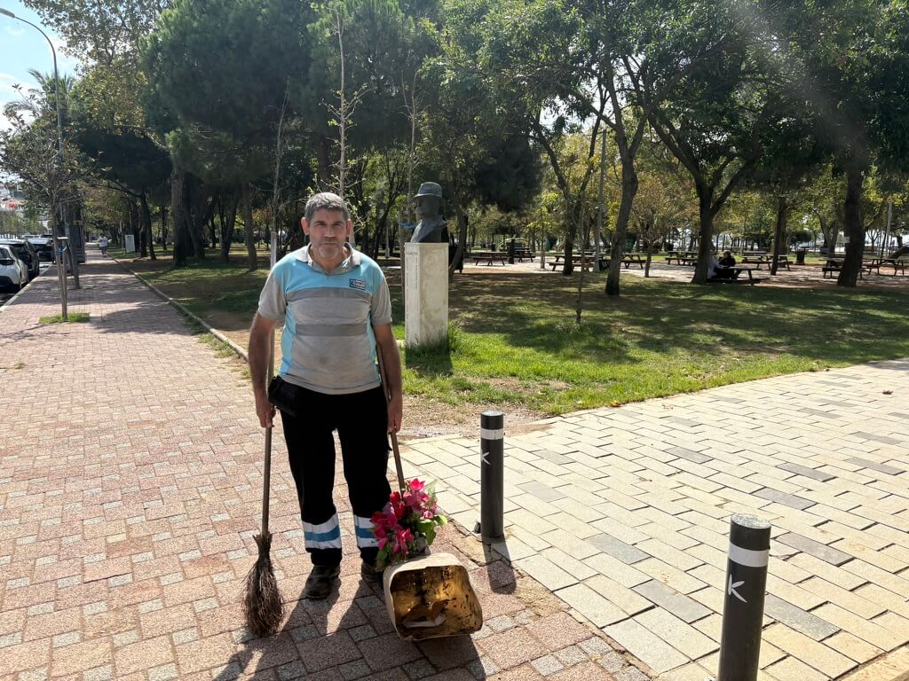 Kadıköy’de çiçekli temizlik 